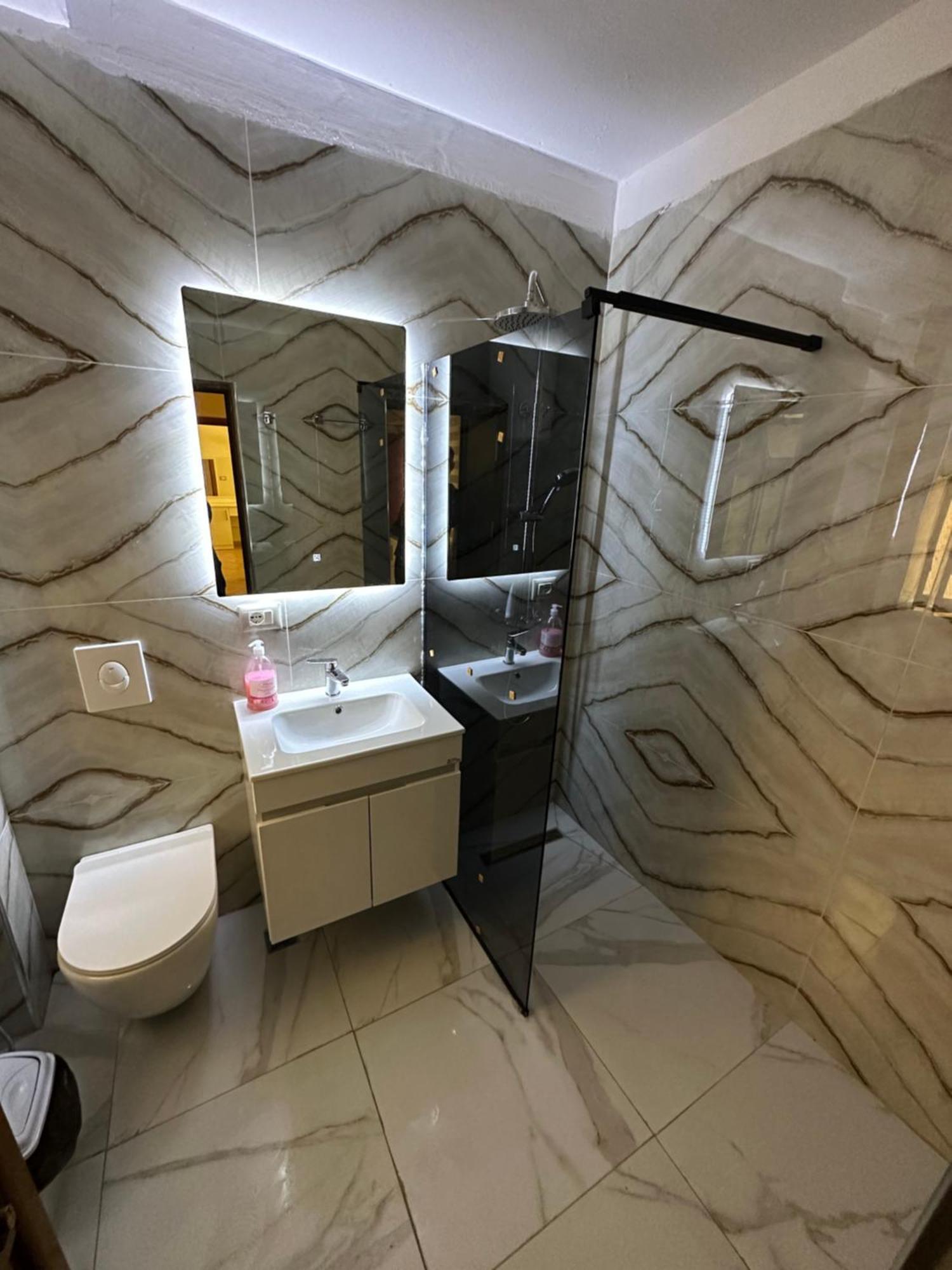 Apartamentagollitirana Tirana
